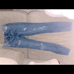 Ripped high waisted H&M jeans